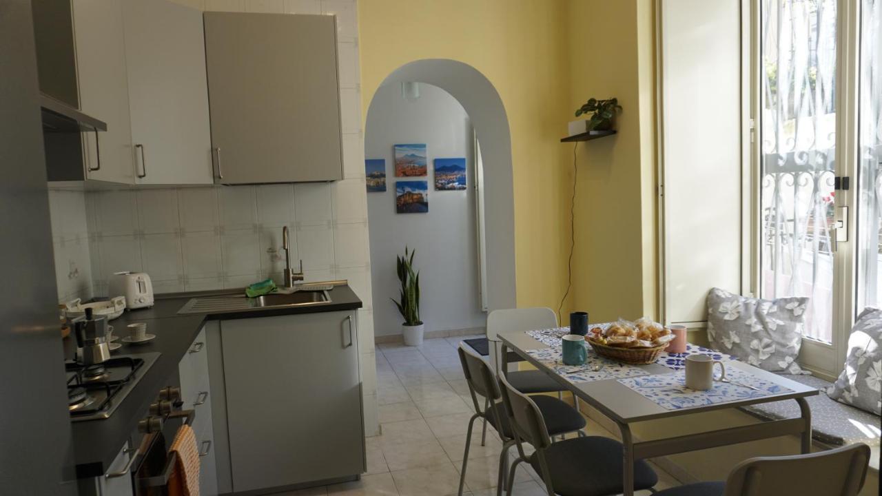 Holiday Home Deldec Napoli Esterno foto